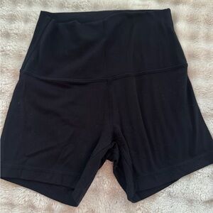lululemon align shorts